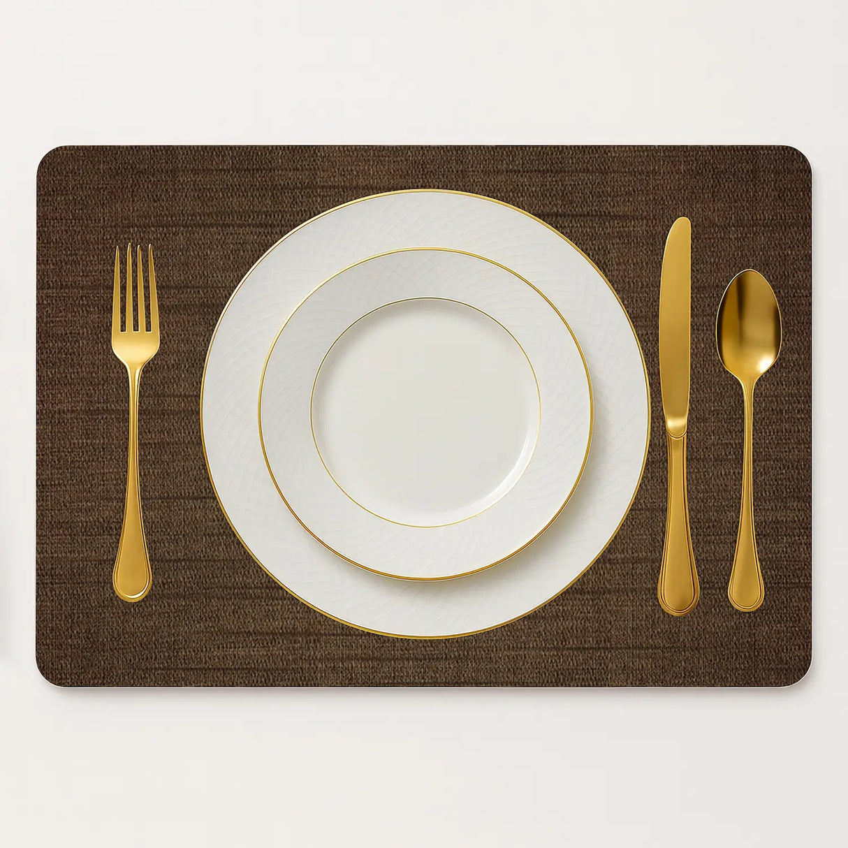 Placemat kunststof bruin linnen look met gouden bestek en bord