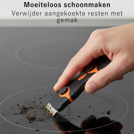 Moeiteloos schoonmaken - aangekoekte resten verwijderen van kookplaat met glasschrapper
