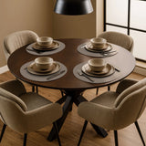 Ronde vinyl placemats van kunststof in licht taupe ribbelstructuur op ronde eettafel