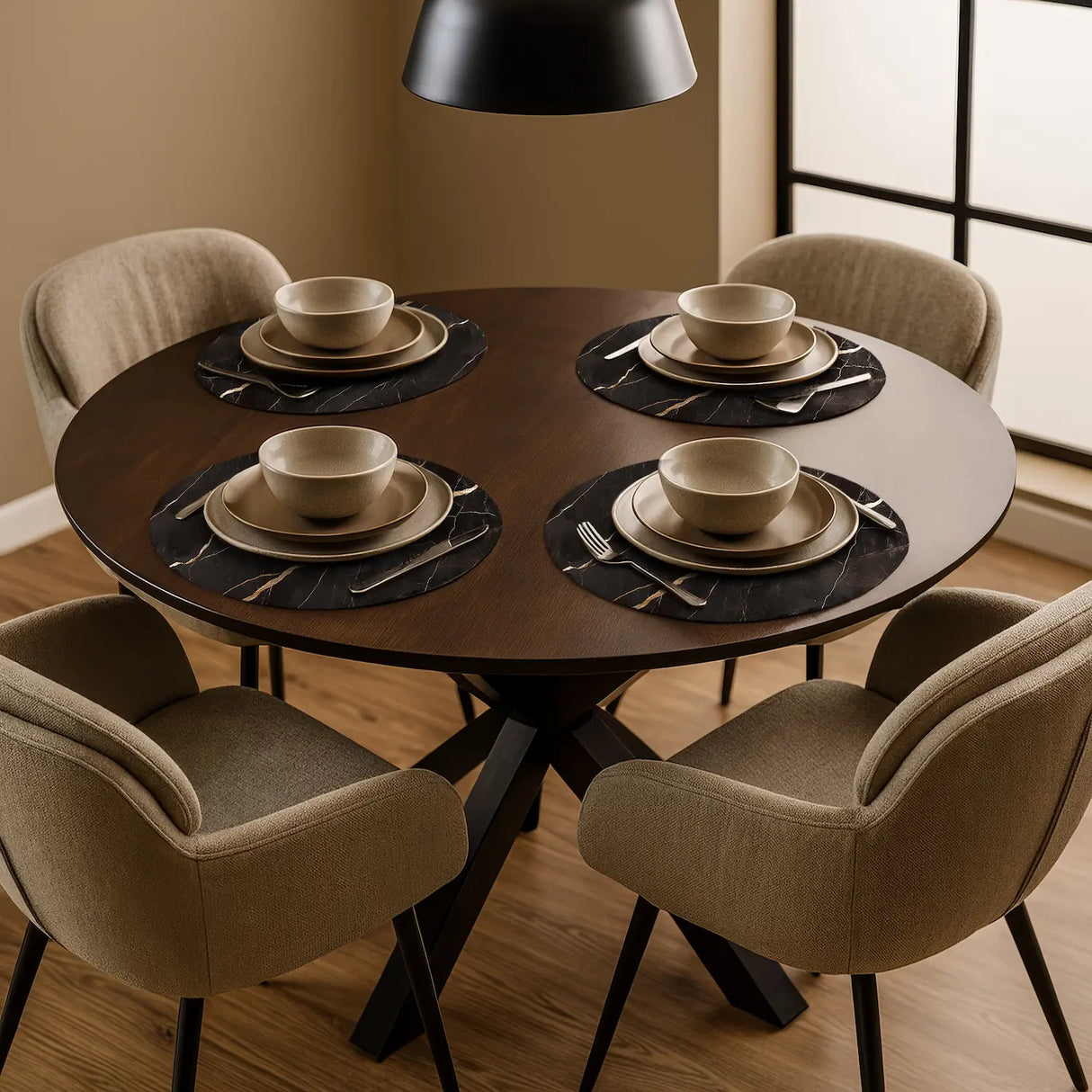 Ronde vinyl placemats van kunststof met zwart marmerdesign en gouden aders